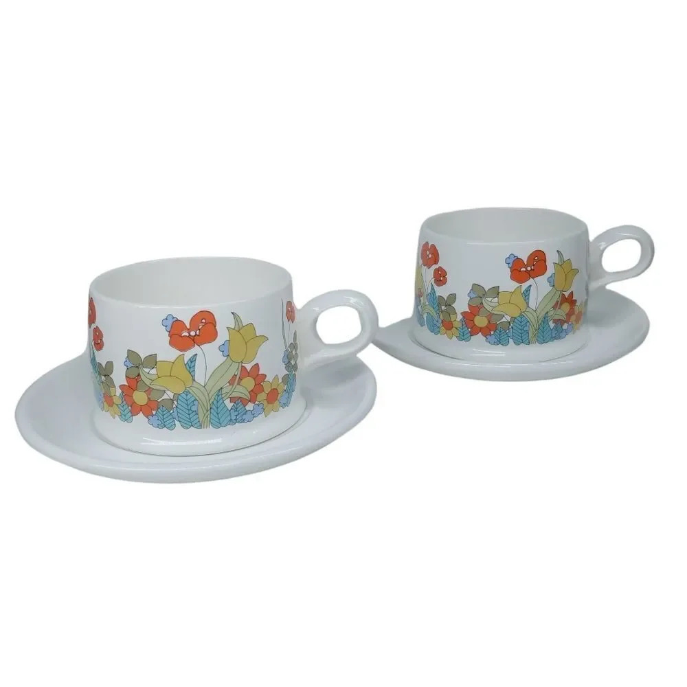 Vintage Hedgerow by Wedgewood 1970s Set of 2 Cups and Saucers Floral England